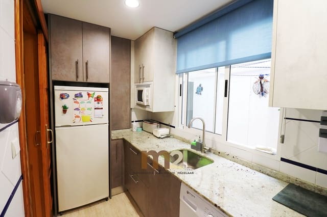 2 Zimmer Apartment zu verkaufen in Las Viñas, Guardamar del Segura - 182.000 € (Ref: 8931346)