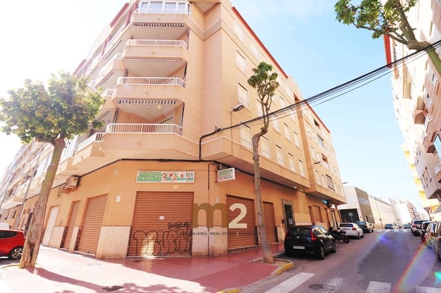 2 quarto Apartamento para arrendar em Las Viñas, Guardamar del Segura com garagem - 750 € (Ref: 8983225)