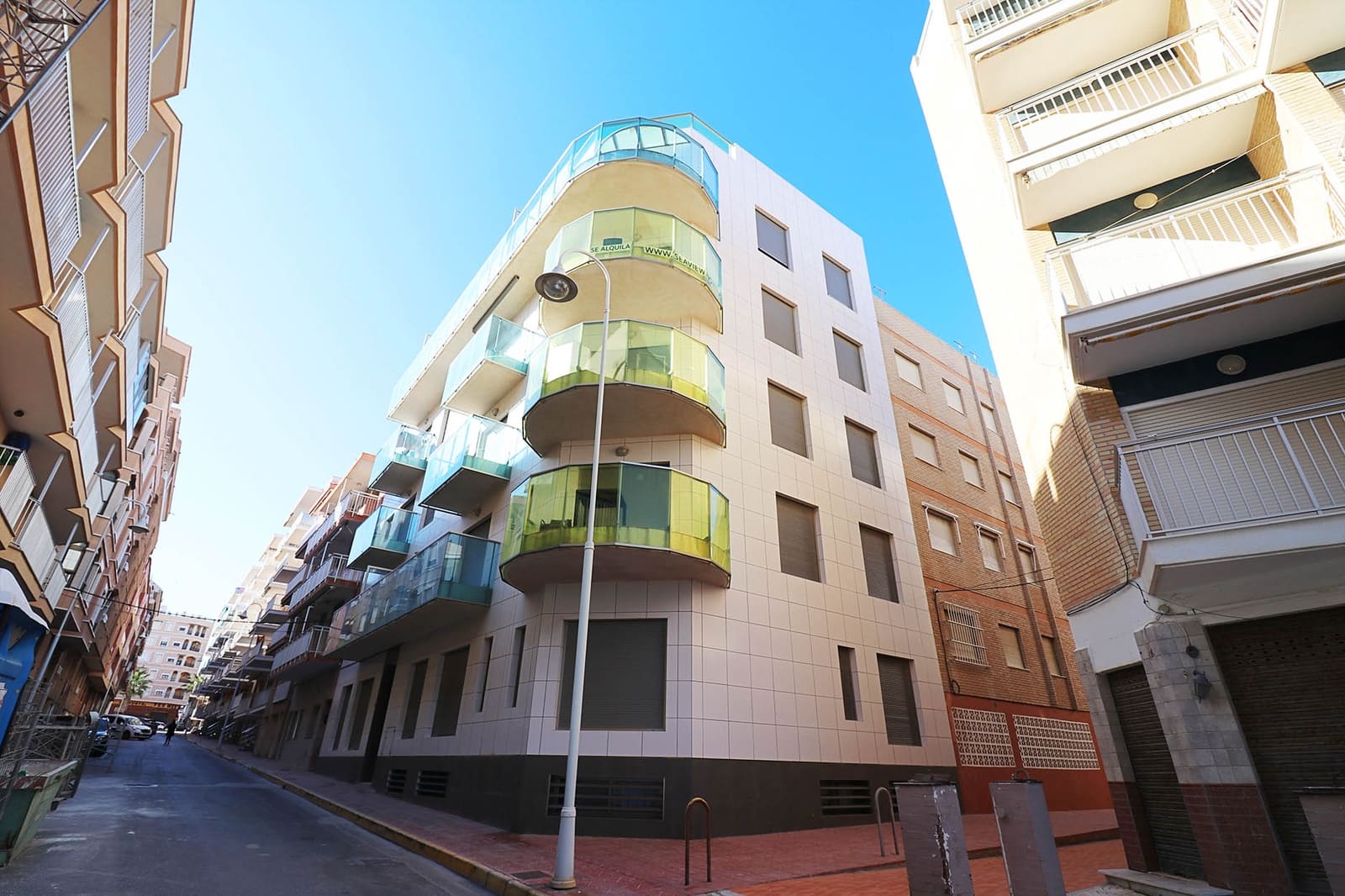 2 Zimmer Apartment zu verkaufen in Guardamar del Segura - 210.000 € (Ref: 9033274)