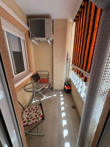 2 makuuhuone Huoneisto vuokrattavana paikassa Las Viñas, Guardamar del Segura mukana uima-altaan - 750 € (Ref: 9128806)