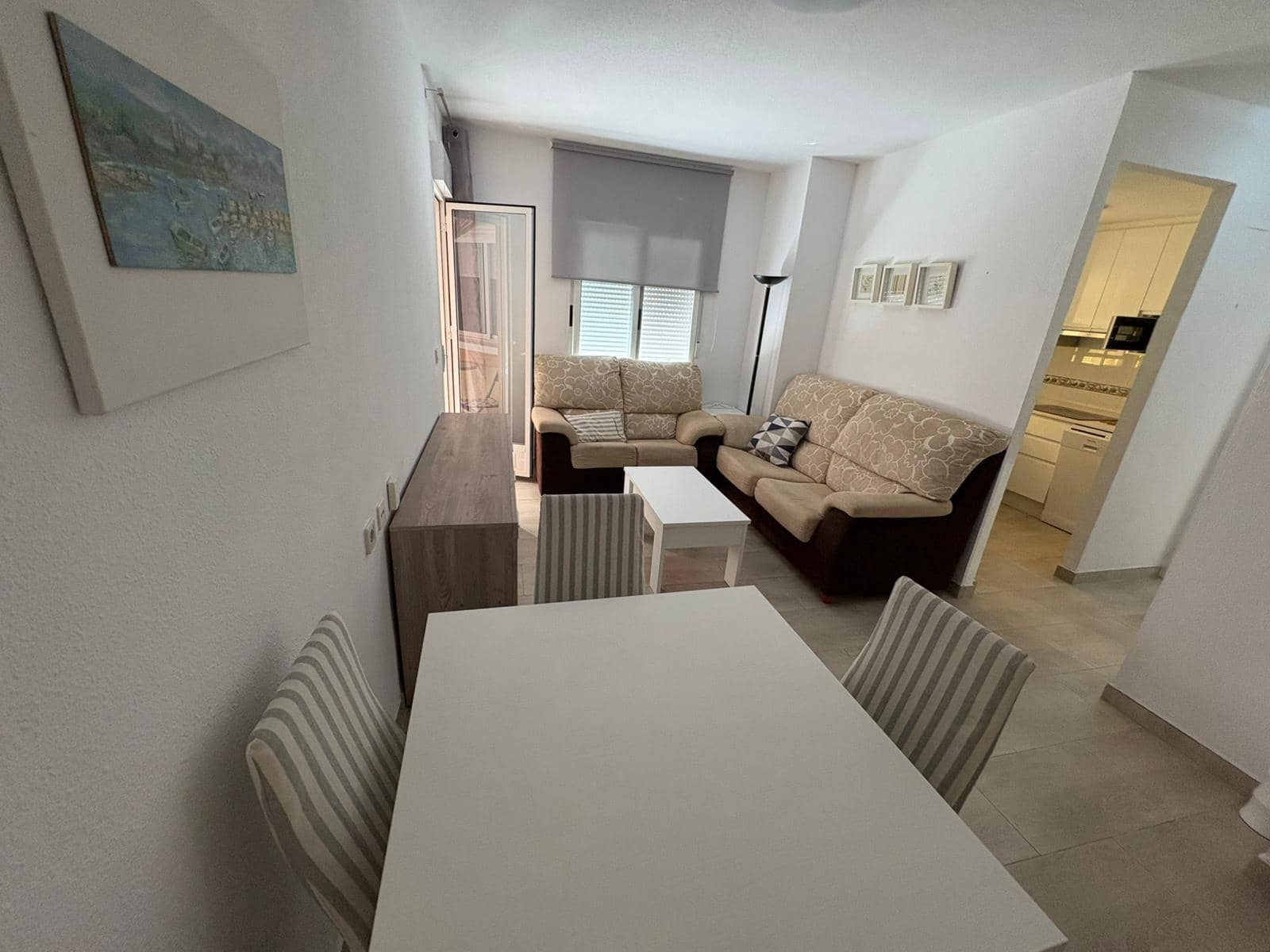 Appartement de 2 chambres à louer à Guardamar del Segura avec piscine - 750 € (Ref: 9128806)