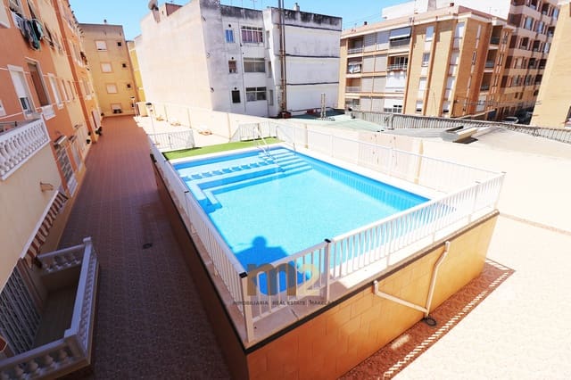 2 slaapkamer Appartement te huur in Las Viñas, Guardamar del Segura met zwembad - € 750 (Ref: 9128806)