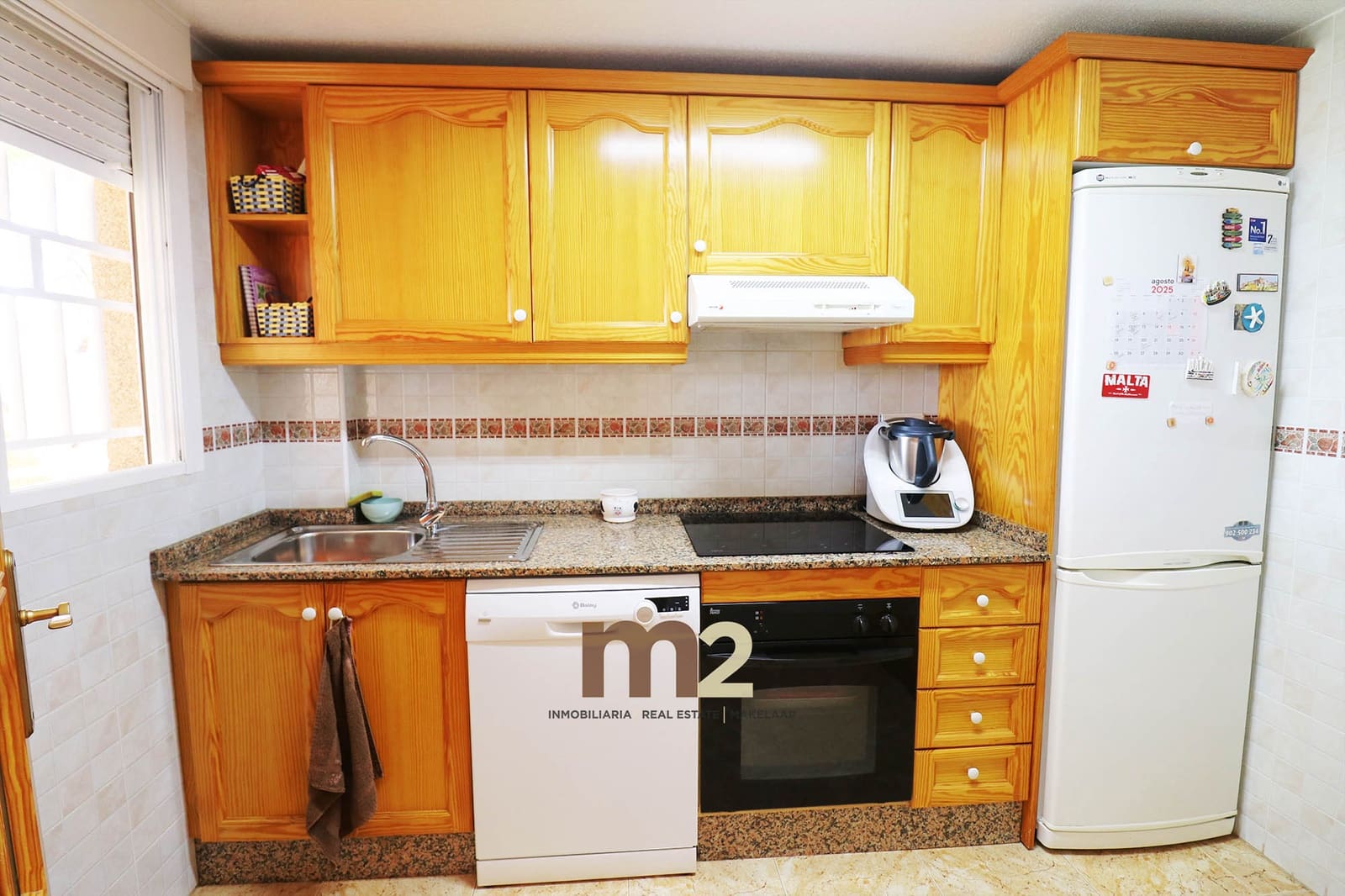 2 soveværelse Lejlighed til leje i Guardamar del Segura med swimmingpool - € 750 (Ref: 9200088)