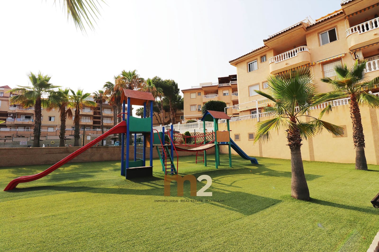 2 soveværelse Lejlighed til leje i Guardamar del Segura med swimmingpool - € 750 (Ref: 9200088)