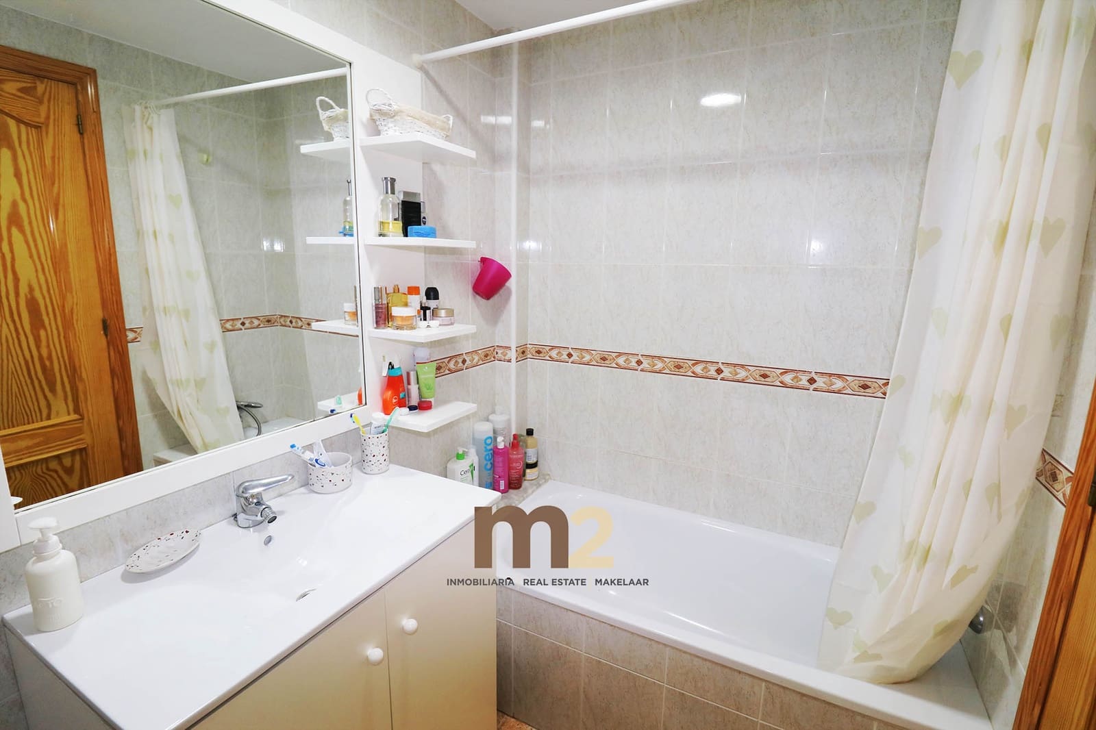 2 soveværelse Lejlighed til leje i Guardamar del Segura med swimmingpool - € 750 (Ref: 9200088)