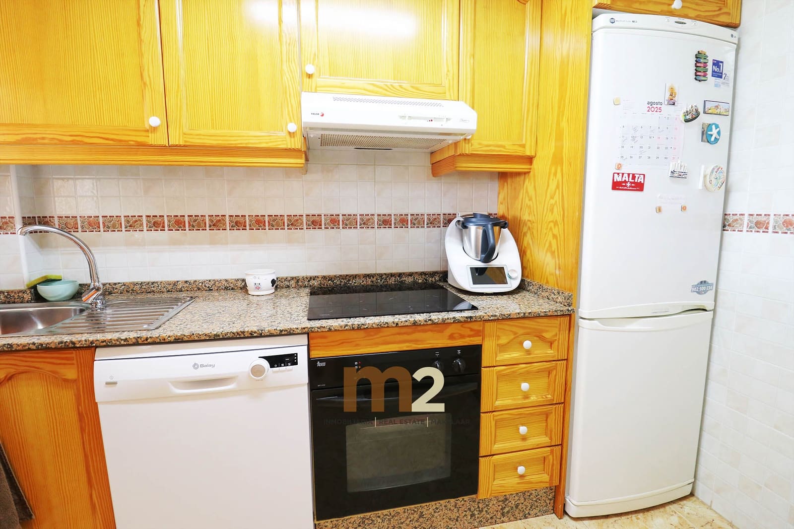 2 soveværelse Lejlighed til leje i Guardamar del Segura med swimmingpool - € 750 (Ref: 9200088)