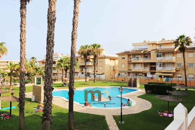 2 slaapkamer Appartement te huur in Las Viñas, Guardamar del Segura met zwembad - € 750 (Ref: 9200088)