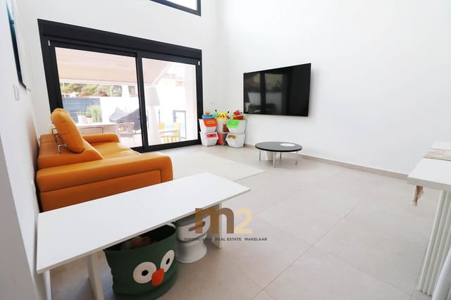 3 quarto Bungalow para venda em Formentera del Segura com piscina garagem - 325 002 € (Ref: 9338814)