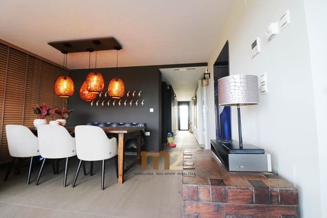 3 bedroom Penthouse for sale in Guardamar del Segura with pool garage - € 580,000 (Ref: 9403638)