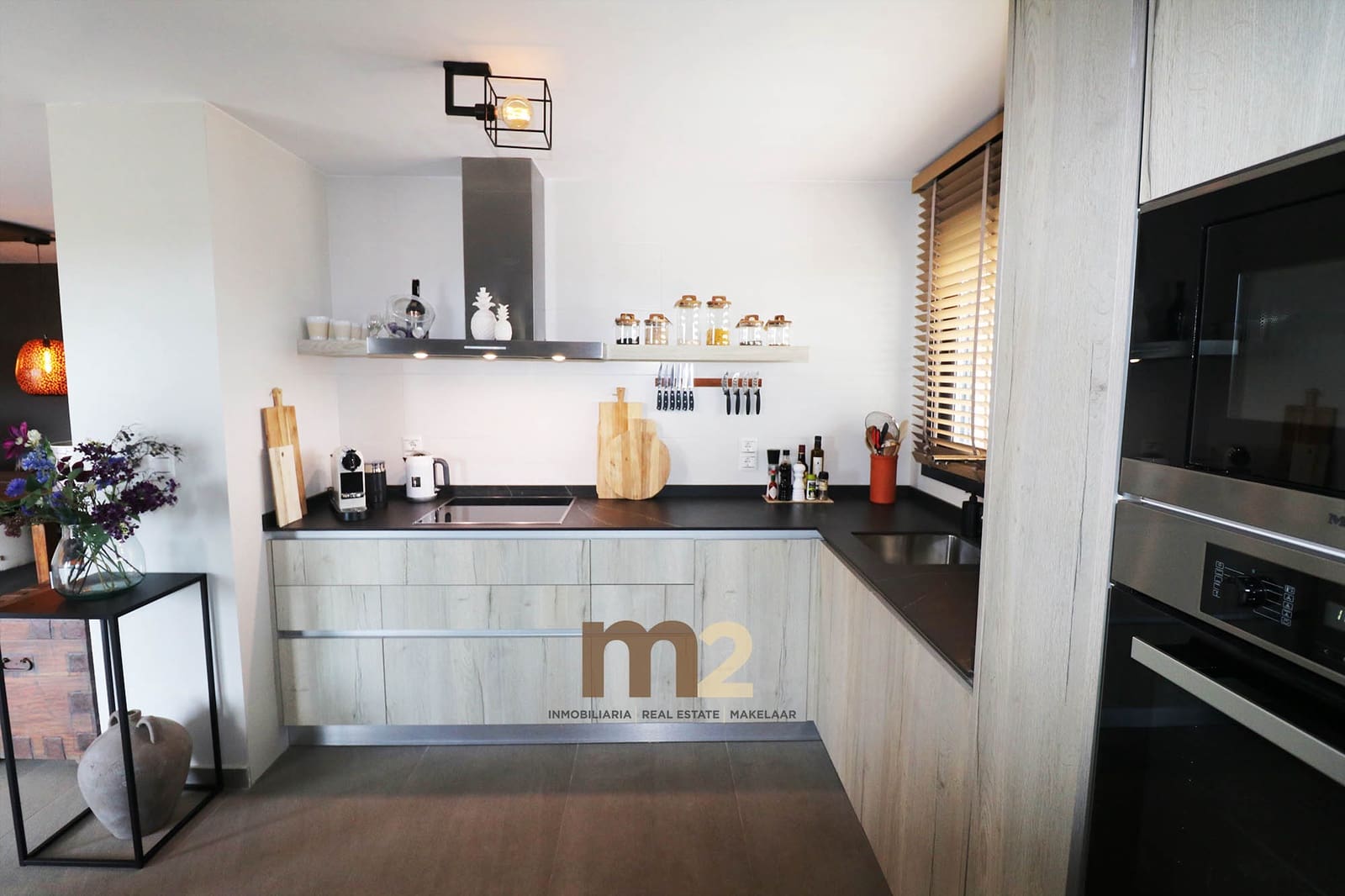 3 bedroom Penthouse for sale in Guardamar del Segura with pool garage - € 580,000 (Ref: 9403638)