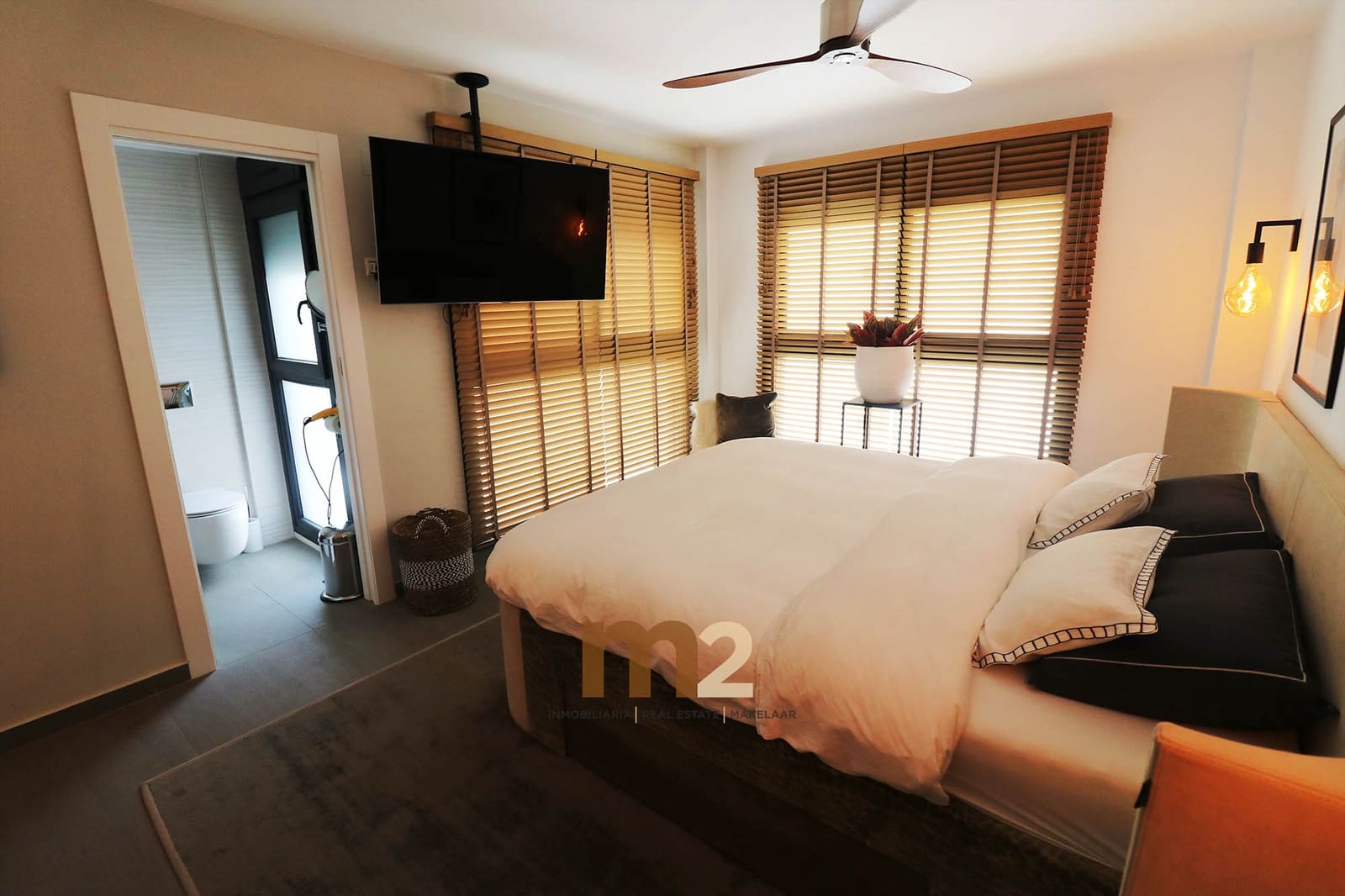 3 bedroom Penthouse for sale in Guardamar del Segura with pool garage - € 580,000 (Ref: 9403638)