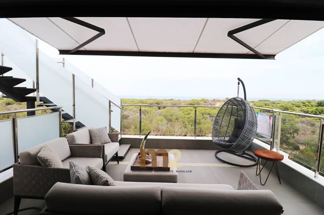 3 bedroom Penthouse for sale in Guardamar del Segura with pool garage - € 580,000 (Ref: 9403638)