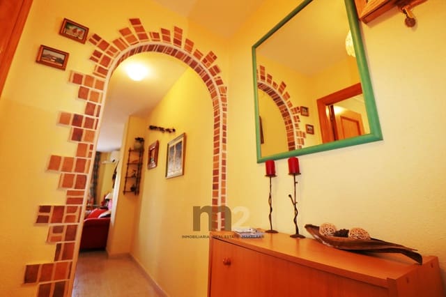 2 slaapkamer Appartement te koop in Zona Pueblo, Guardamar del Segura met zwembad - € 137.900 (Ref: 9403715)