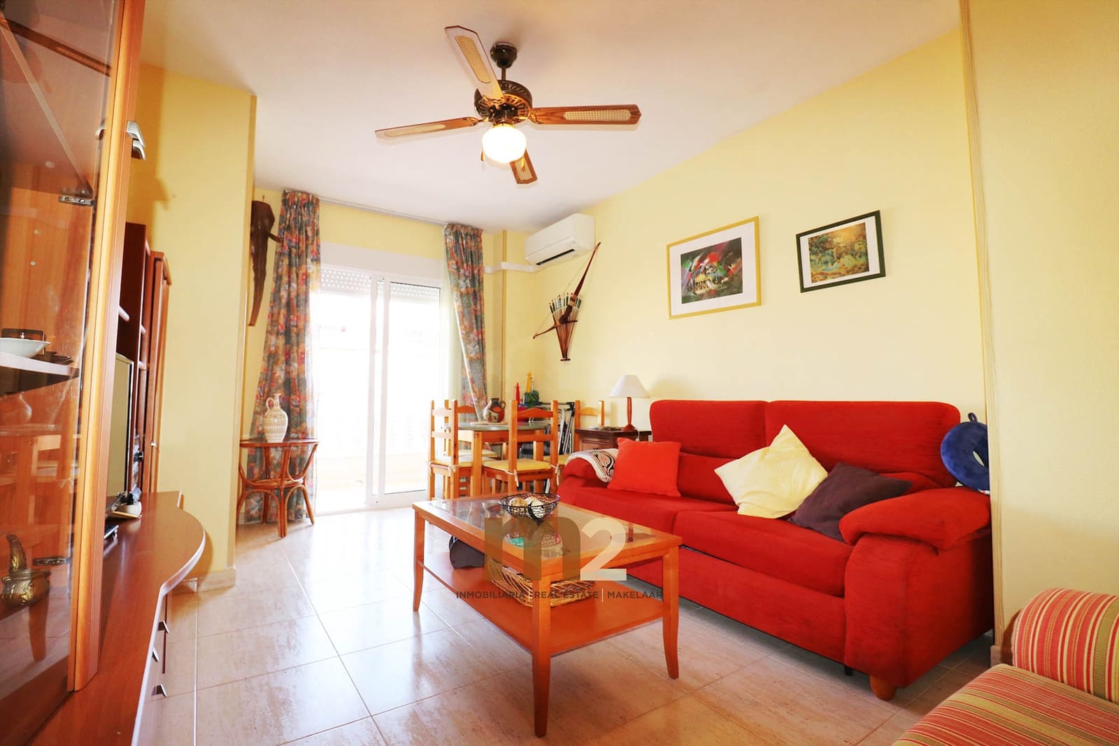 Apartamento de 2 habitaciones en Guardamar del Segura en venta con piscina - 137.000 € (Ref: 9403715)