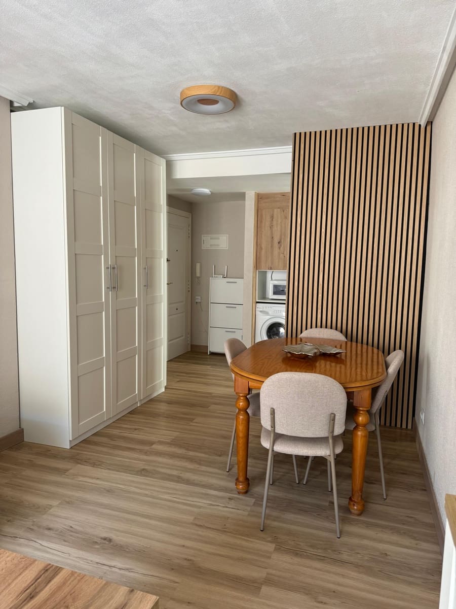 2 makuuhuone Huoneisto vuokrattavana paikassa Guardamar del Segura mukana uima-altaan - 900 € (Ref: 9409856)