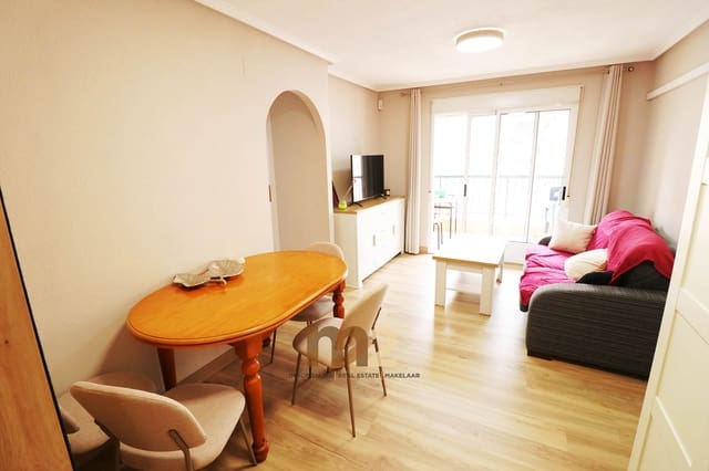 Apartamento de 2 habitaciones en Zona Pueblo, Guardamar del Segura en alquiler con piscina - 850 € (Ref: 9409856)