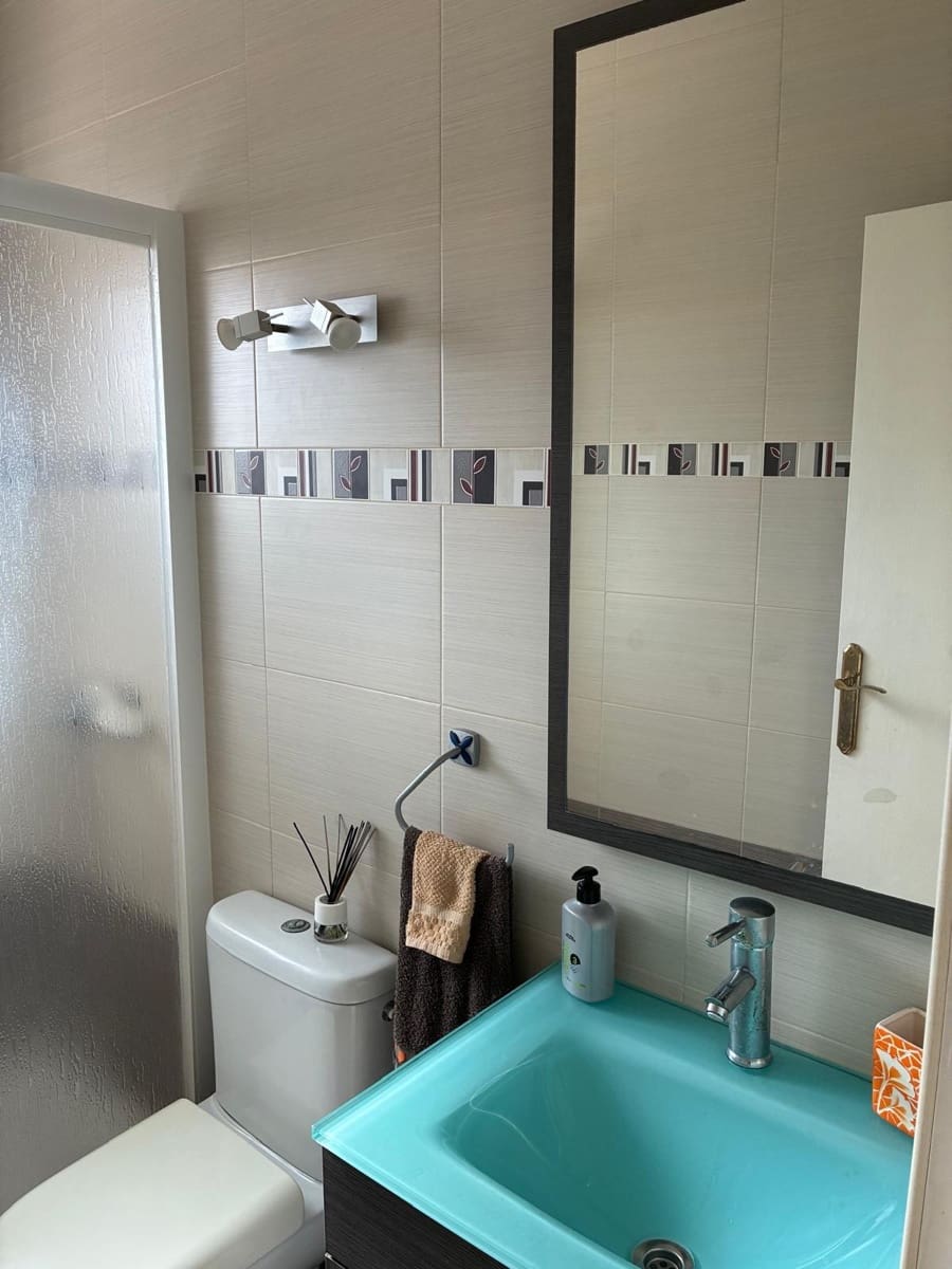 4 quarto Moradia para venda em Torrevieja com piscina - 375 000 € (Ref: 9453616)