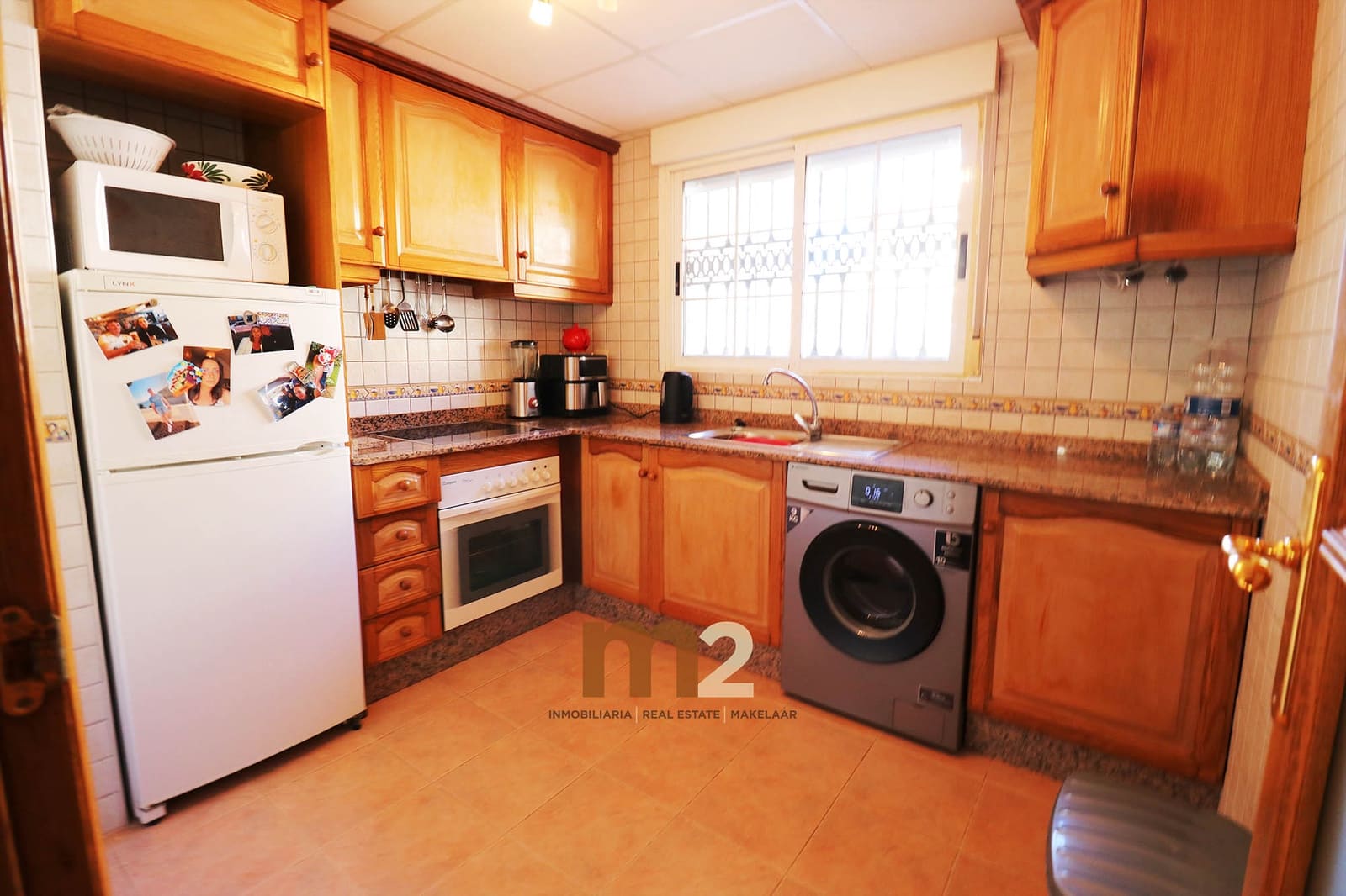 Bungalow de 3 habitaciones en Guardamar del Segura en venta con piscina garaje - 189.900 € (Ref: 9516310)