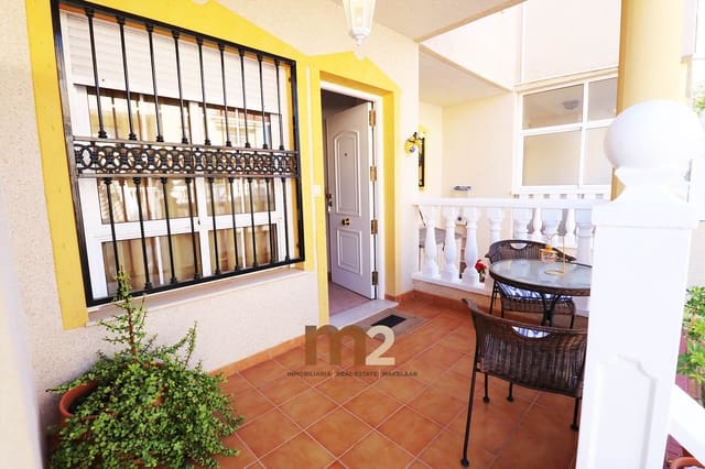 Bungalow de 3 habitaciones en El Edén, Guardamar del Segura en venta con piscina garaje - 189.900 € (Ref: 9516310)