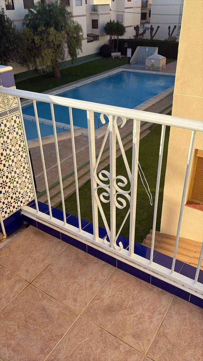 3 slaapkamer Bungalow te huur in El Moncayo met zwembad - € 1.000 (Ref: 9532646)