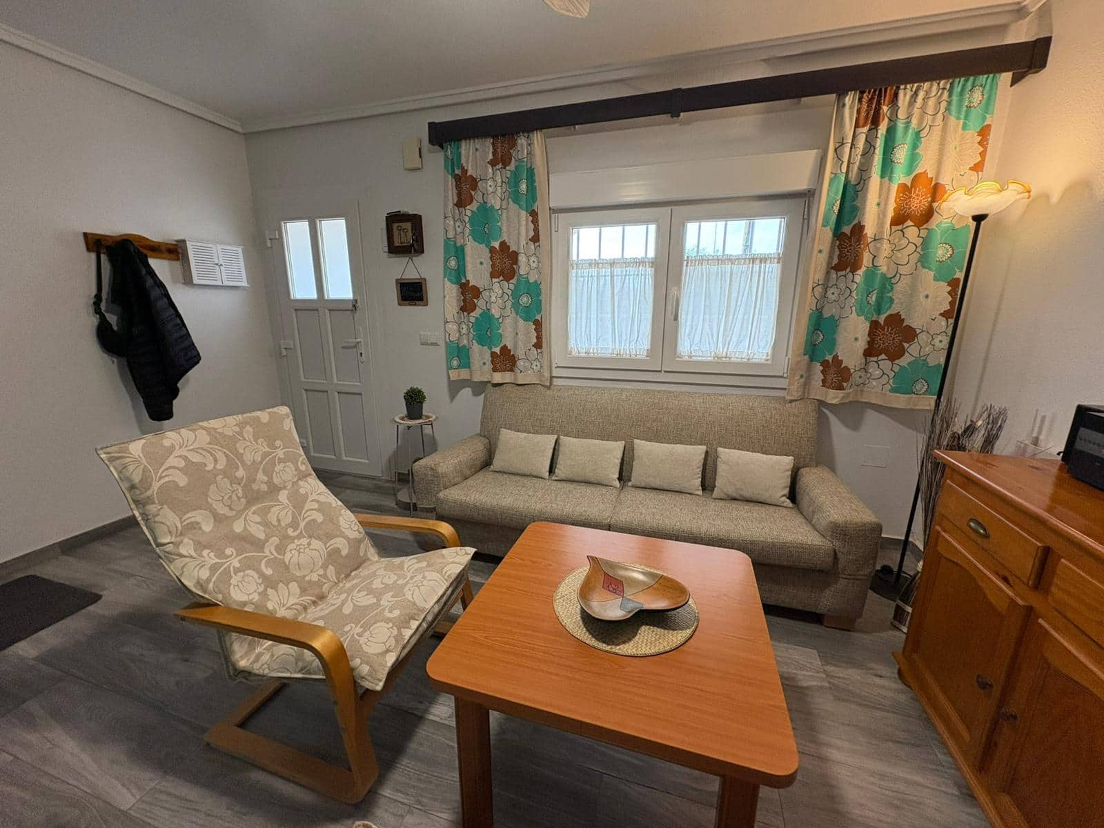 3 slaapkamer Bungalow te huur in El Moncayo met zwembad - € 1.000 (Ref: 9532646)