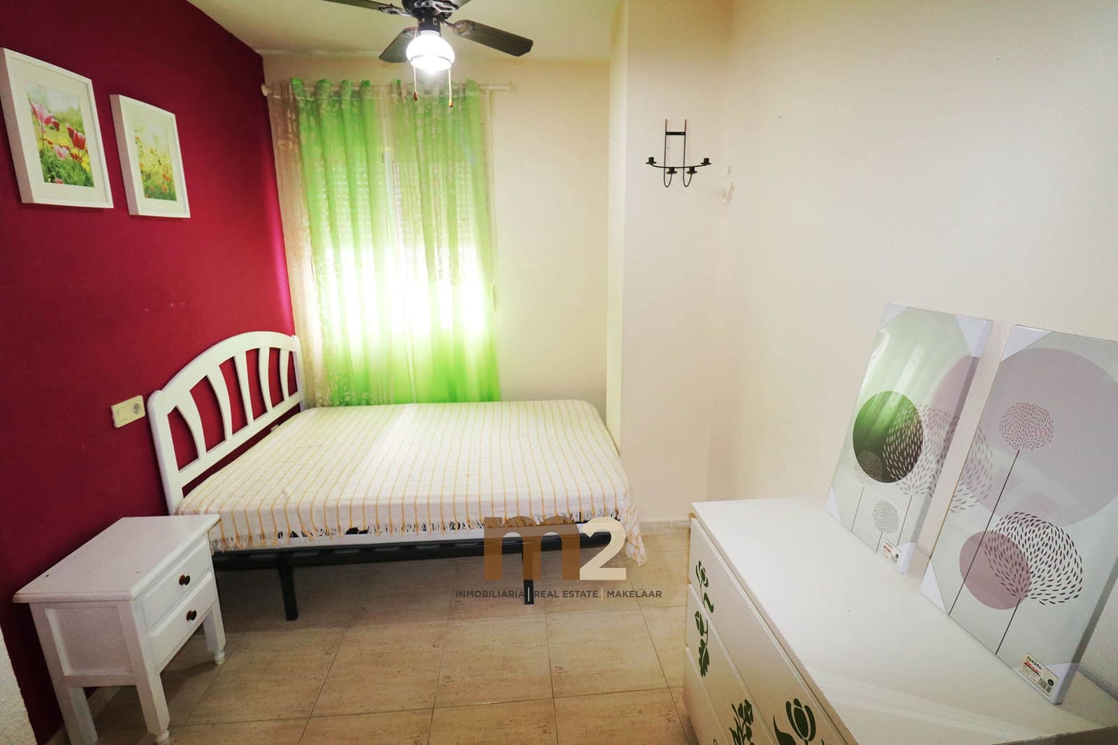 Apartamento de 1 habitación en Guardamar del Segura en venta con piscina - 99.900 € (Ref: 9570042)