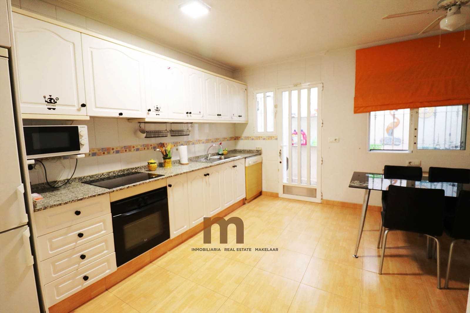 2 soverom Bungalow til leie i Daya Nueva med svømmebasseng - € 750 (Ref: 9588417)