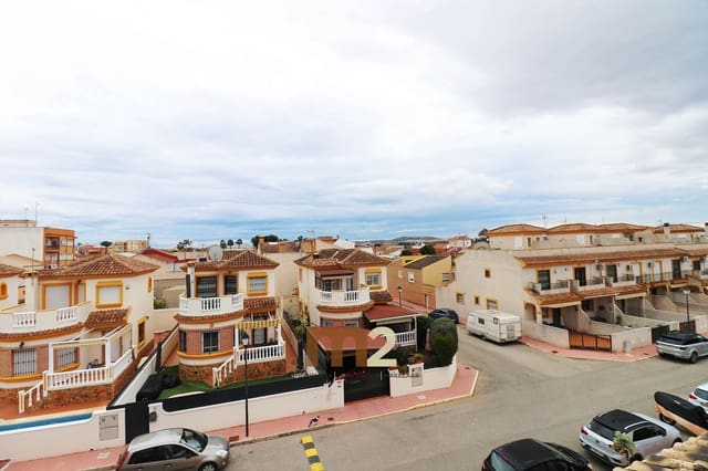 2 sovrum Bungalow att hyra i Daya Nueva med pool - 750 € (Ref: 9588417)