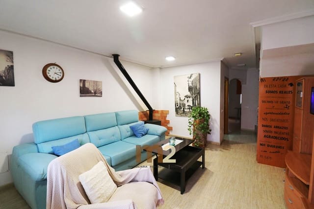 2 sovrum Bungalow att hyra i Daya Nueva med pool - 750 € (Ref: 9588417)