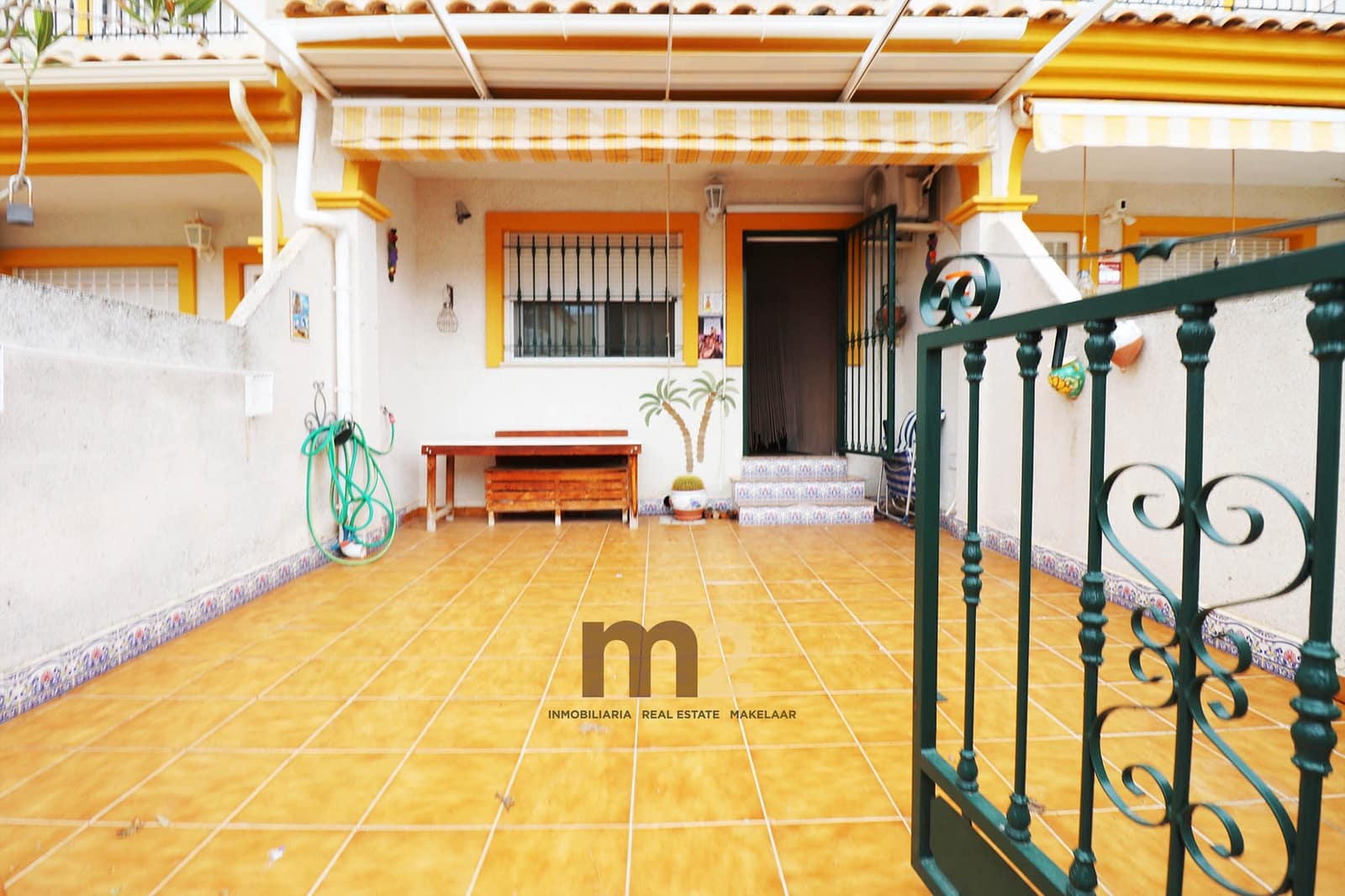 2 soverom Bungalow til leie i Daya Nueva med svømmebasseng - € 750 (Ref: 9588417)