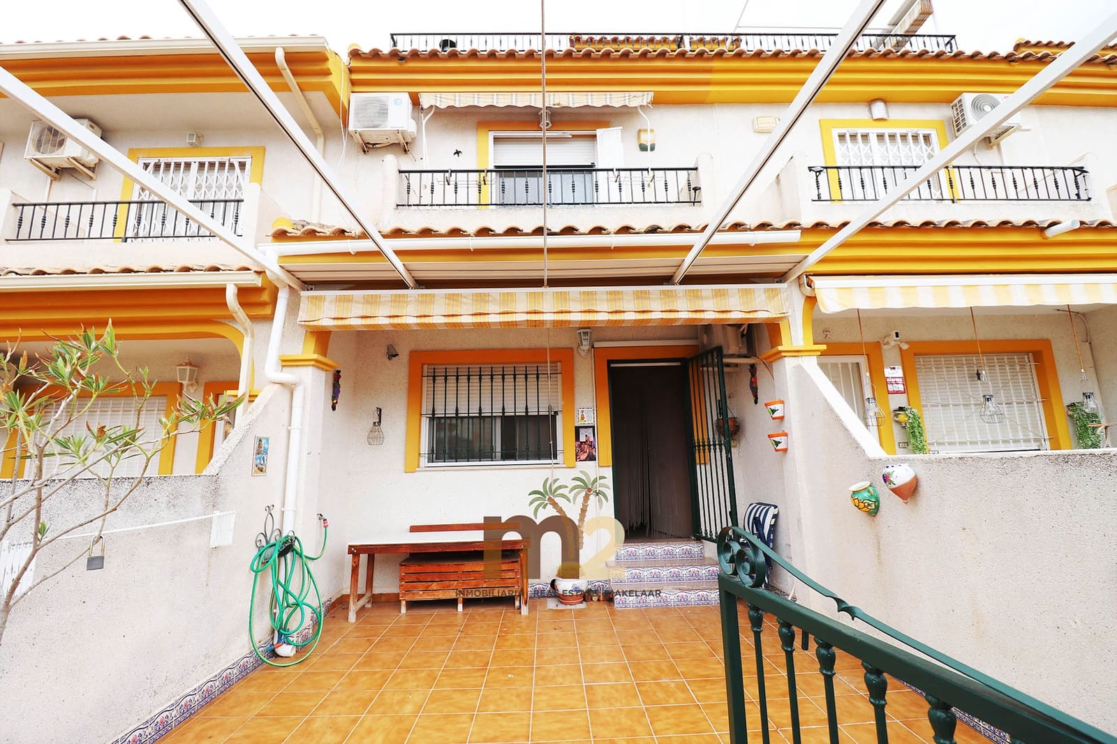 2 soverom Bungalow til leie i Daya Nueva med svømmebasseng - € 750 (Ref: 9588417)