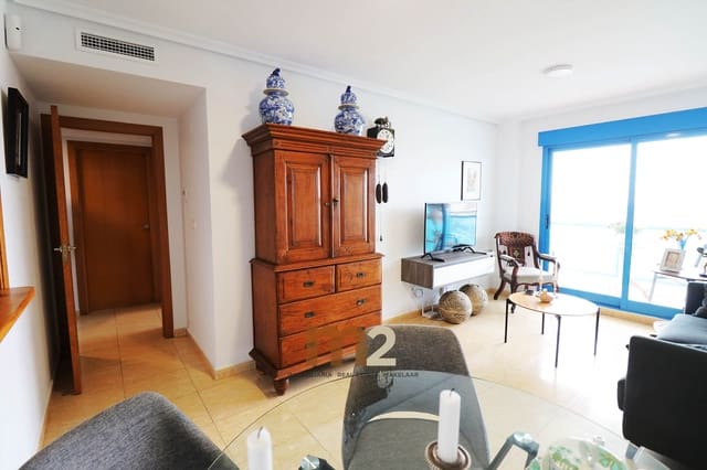 2 bedroom Apartment for sale in Puerto Deportivo, Guardamar del Segura with pool garage - € 169,000 (Ref: 9652855)