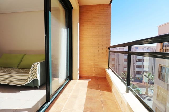 2 soveværelse Lejlighed til leje i Zona Pueblo, Guardamar del Segura - € 750 (Ref: 9685244)