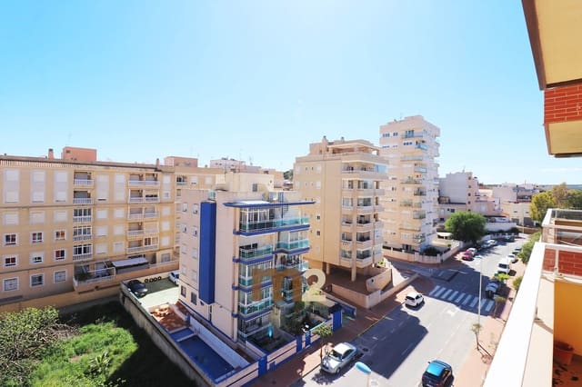 Apartamento de 2 habitaciones en Puerto Deportivo, Guardamar del Segura en alquiler con piscina garaje - 750 € (Ref: 9685667)