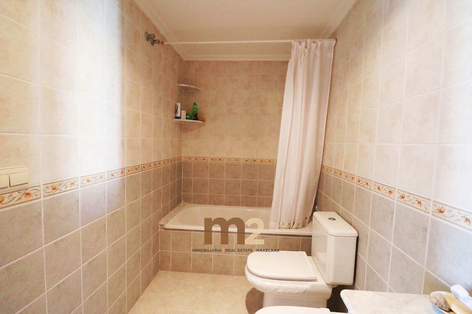 Apartamento de 3 habitaciones en Almoradí en venta - 135.000 € (Ref: 9805366)