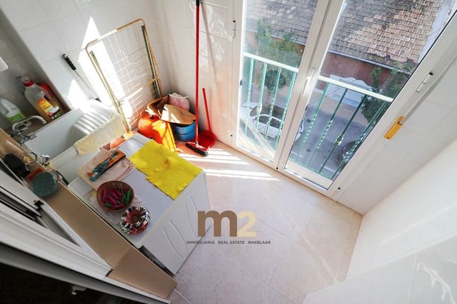 Apartamento de 3 habitaciones en Almoradí en venta - 135.000 € (Ref: 9805366)