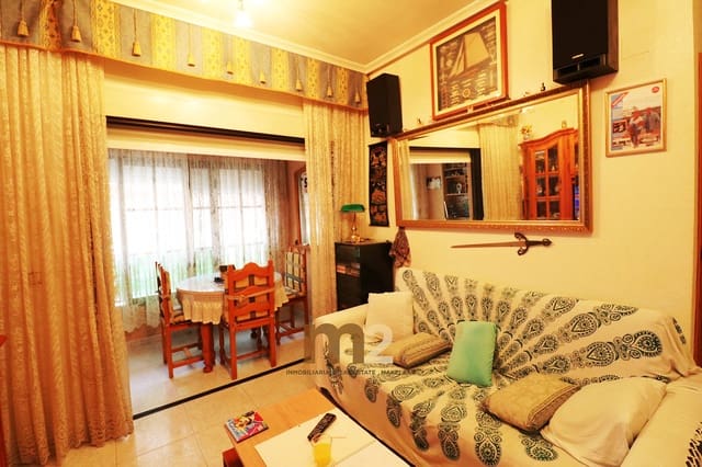 1 slaapkamer Appartement te koop in Guardamar Playa, Guardamar del Segura met zwembad garage - € 148.000 (Ref: 9806922)