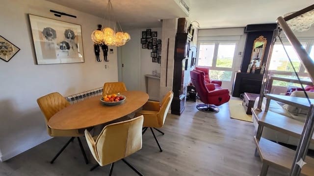 3 slaapkamer Appartement te koop in Zona Pueblo, Guardamar del Segura met zwembad garage - € 437.500 (Ref: 9821327)