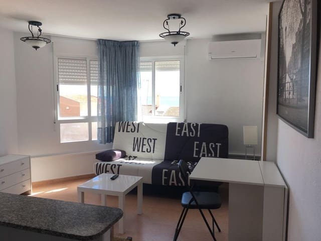 2 soveværelse Strandlejlighed til salg i Guardamar Playa, Guardamar del Segura - € 145.000 (Ref: 9860410)
