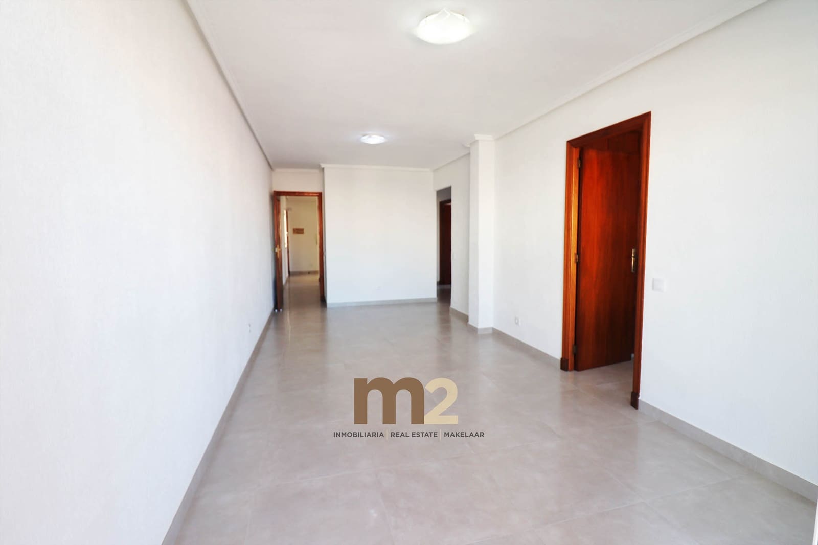 4 makuuhuone Ranta-asunto vuokrattavana paikassa Guardamar del Segura - 990 € (Ref: 9860756)