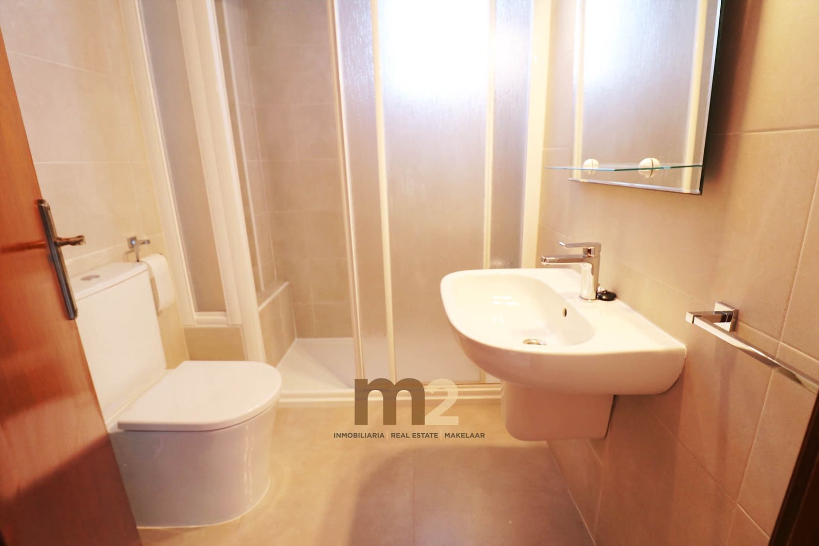 4 makuuhuone Ranta-asunto vuokrattavana paikassa Guardamar del Segura - 990 € (Ref: 9860756)