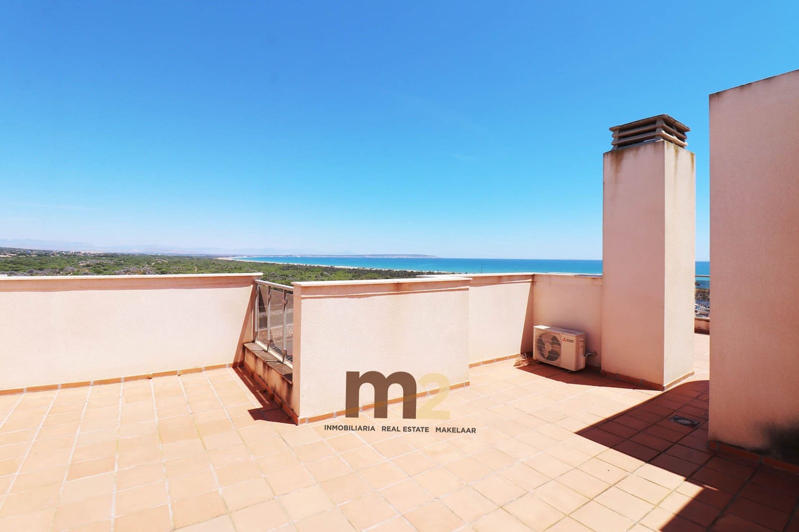 3 bedroom Penthouse for sale in Guardamar del Segura with pool garage - € 380,000 (Ref: 9861057)