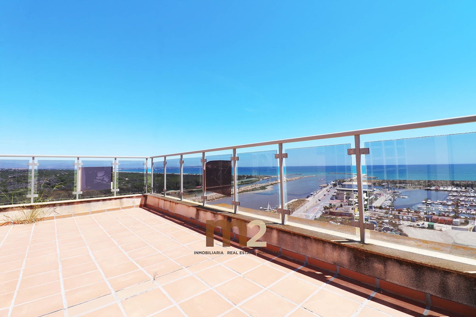 3 bedroom Penthouse for sale in Guardamar del Segura with pool garage - € 380,000 (Ref: 9861057)