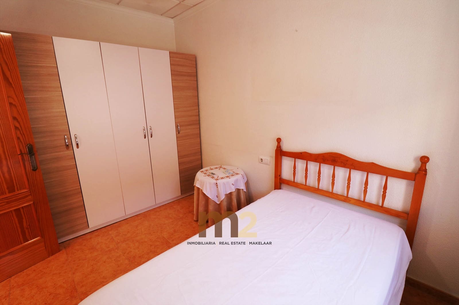 3 bedroom Townhouse for rent in Guardamar del Segura - € 900 (Ref: 9937061)