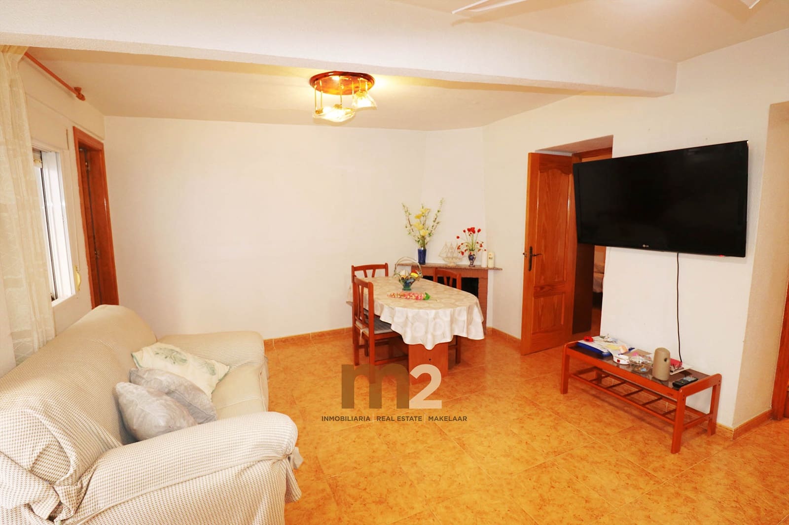 3 bedroom Townhouse for rent in Guardamar del Segura - € 900 (Ref: 9937061)