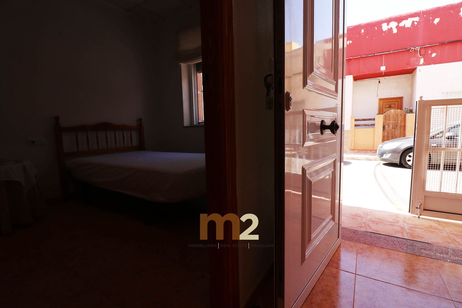 3 bedroom Townhouse for rent in Guardamar del Segura - € 900 (Ref: 9937061)
