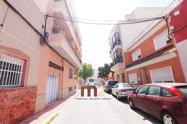 3 bedroom Townhouse for rent in Las Viñas, Guardamar del Segura - € 900 (Ref: 9937061)