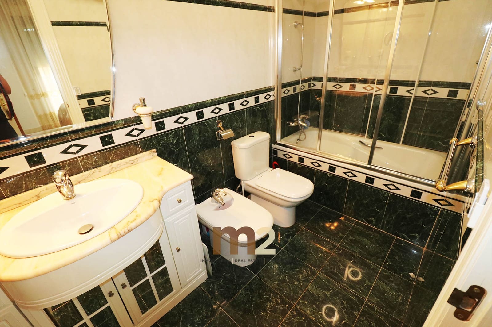 Apartamento Playa de 2 habitaciones en Torrevieja en venta con garaje - 269.990 € (Ref: 9948517)