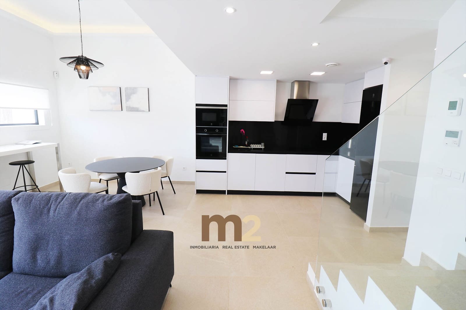 3 bedroom Villa for sale in Guardamar del Segura with pool garage - € 450,000 (Ref: 9973789)
