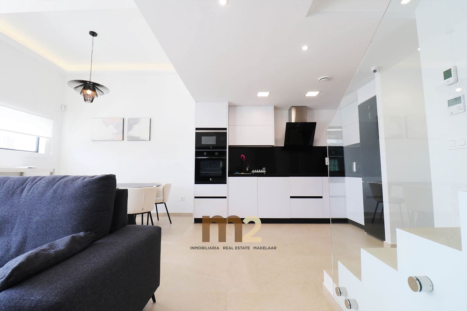 3 bedroom Villa for sale in Guardamar del Segura with pool garage - € 450,000 (Ref: 9973789)
